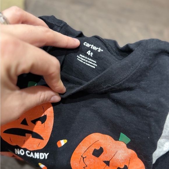 Toddler Boy 4T Halloween Pajamas and Shirts Lot - Picture 8 of 8